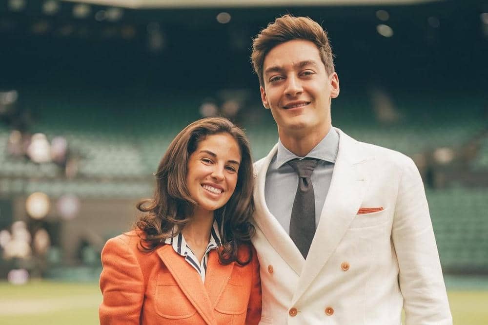 Resmi Bertunangan, Ini Kisah Cinta George Russell dan Carmen Mundt