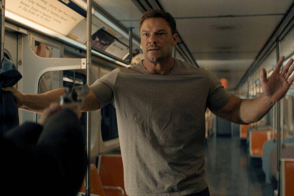 Misteri di Tiga Episode Pertama Reacher Season 4