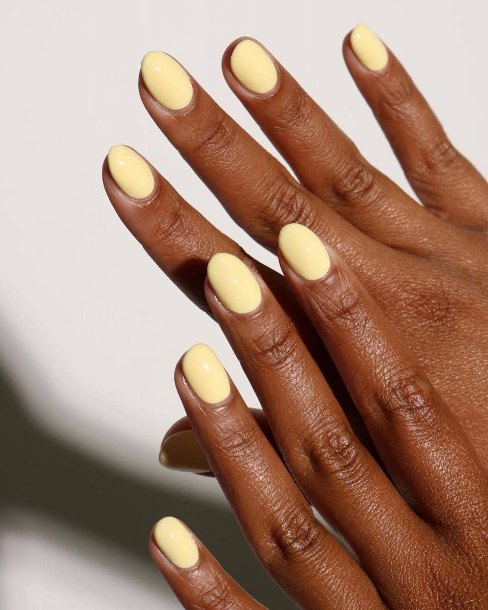 Nail art buttercream
