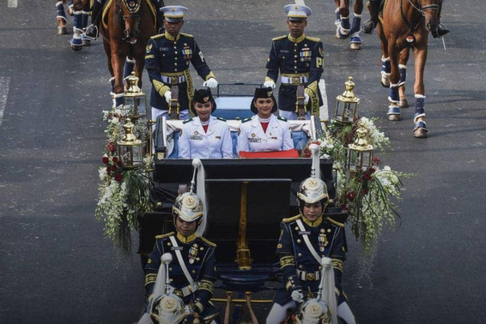 8 Sosok Petugas Pengibar Bendera Upacara HUT Ke-81 RI