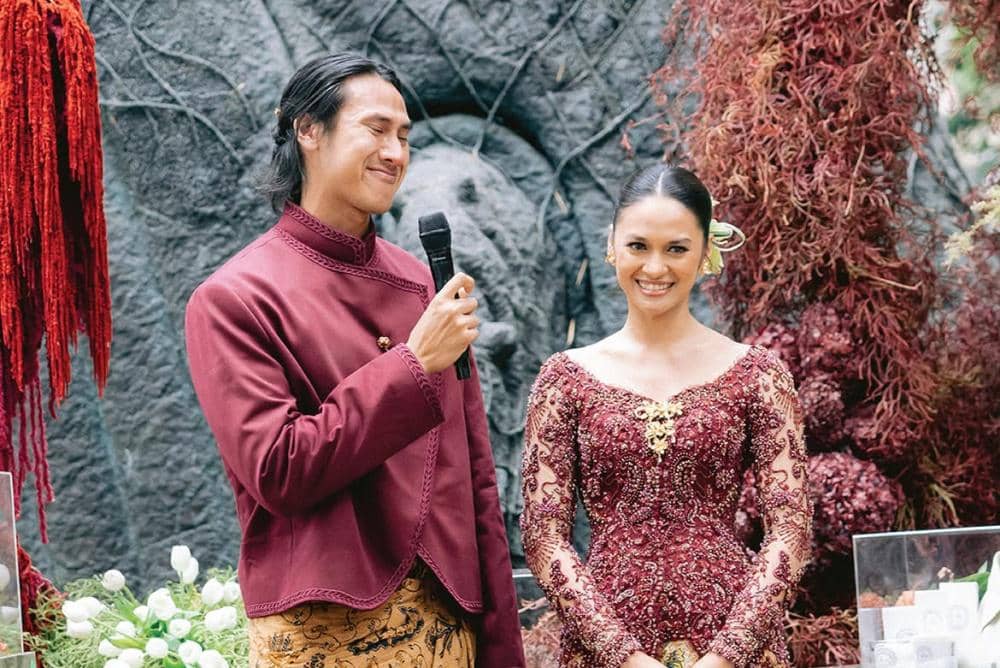Lamaran Sean Gelael dan Hana Malasan