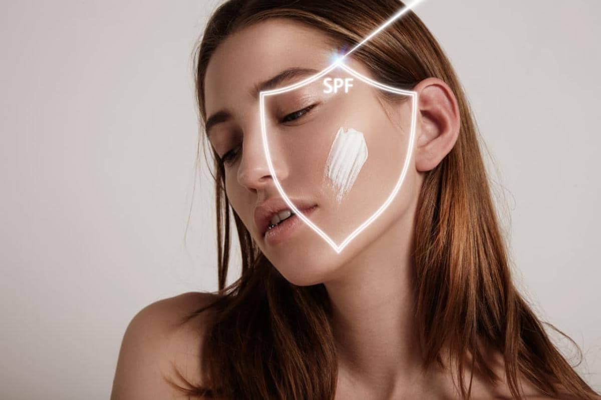 perbedaan skin tint dan tinted sunscreen
