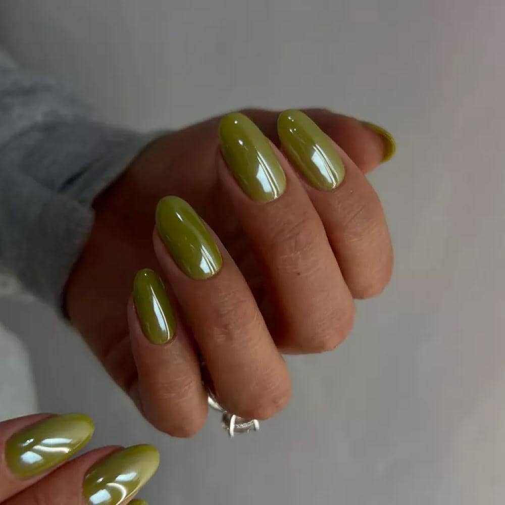 Inspirasi Nail Art Warna Matcha Green