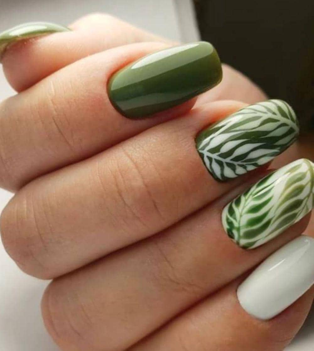 Inspirasi Nail Art Warna Matcha Green