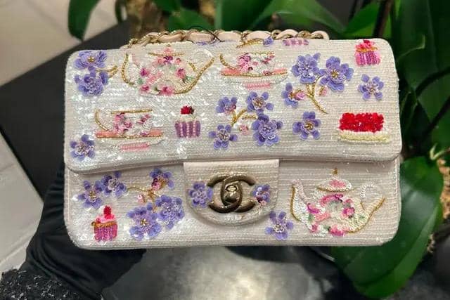 Tas Chanel Iriana Jokowi di HUT ke-81 RI yang Jadi Sorotan, Berapa Harganya?