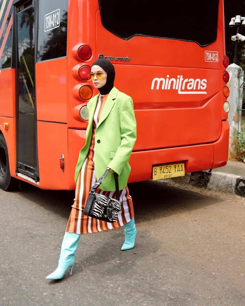 ide colorful outfit wanita