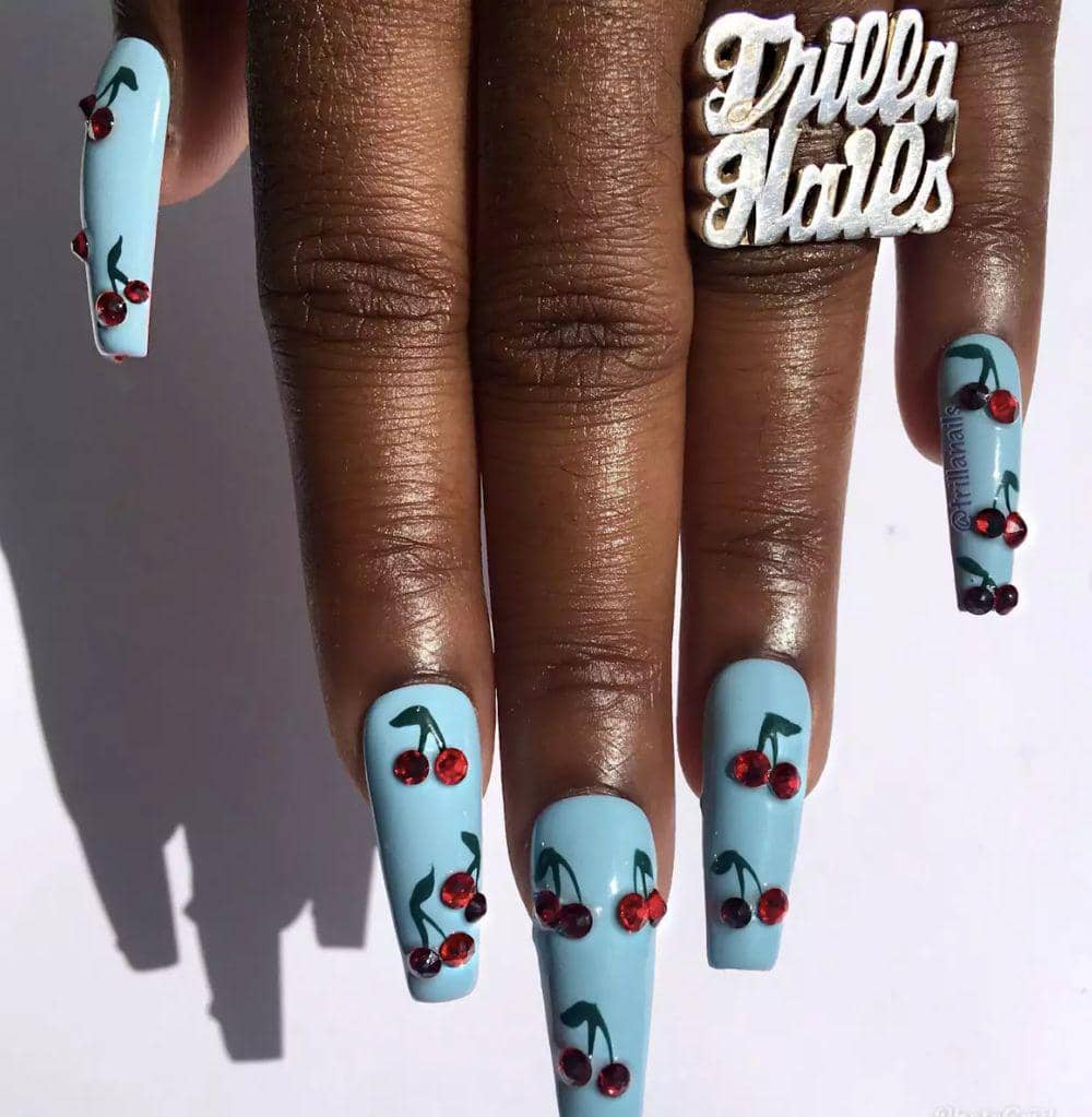 Inspirasi Nail Art Warna Baby Blue
