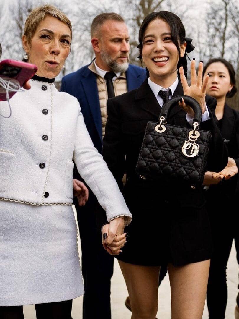 Jisoo 'BLACKPINK' dan Mathilde Favier
