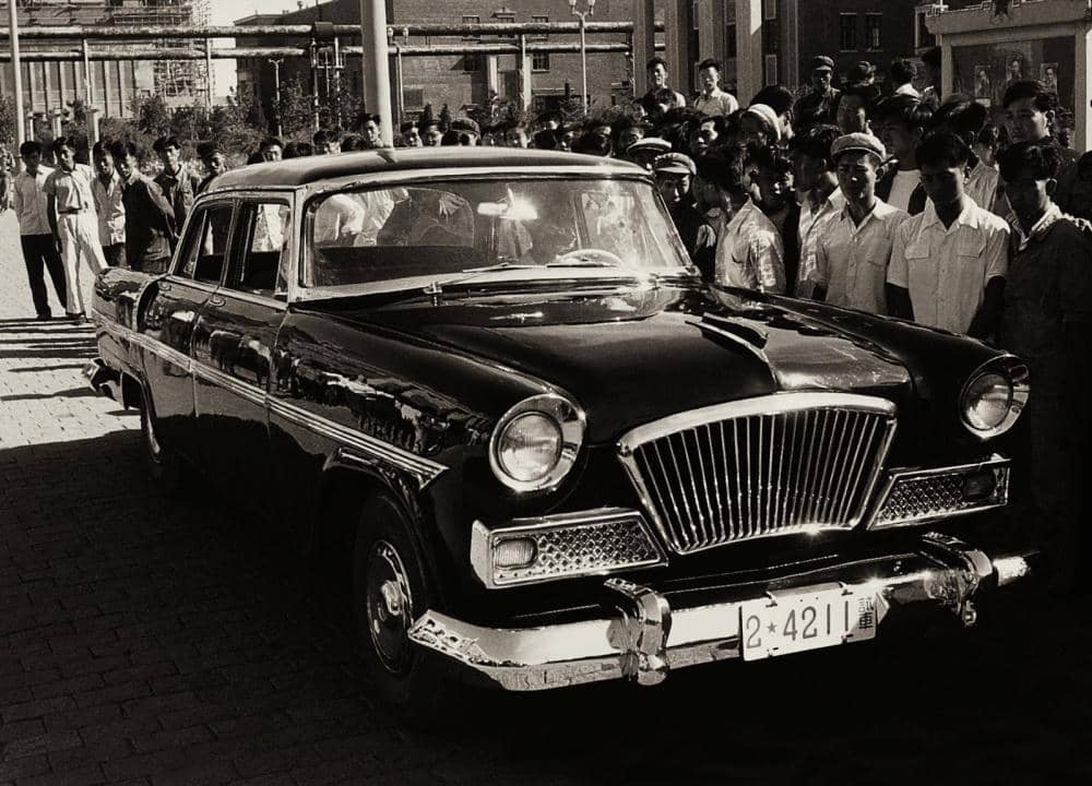 Hongqi CA72, sedan pertama Hongqi dirakit di Tiongkok pada 1958, menjadi mobil pertama yang diproduksi secara independen di Tiongkok (2).jpeg