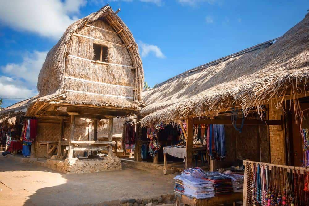 7 Fakta Kebakaran Desa Adat Sade Lombok, Warisan Budaya yang Hangus