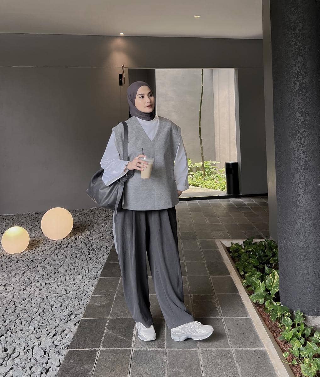 outfit kulot untuk kuliah