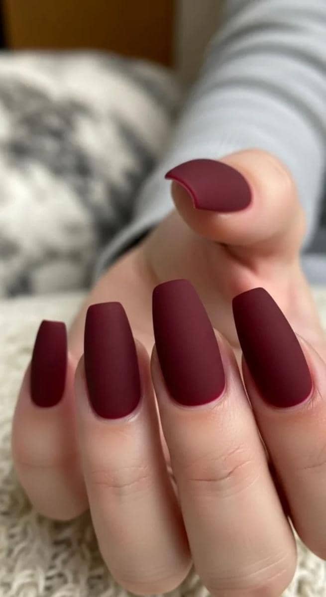 Inspirasi Nail Art Warna Cherry Red