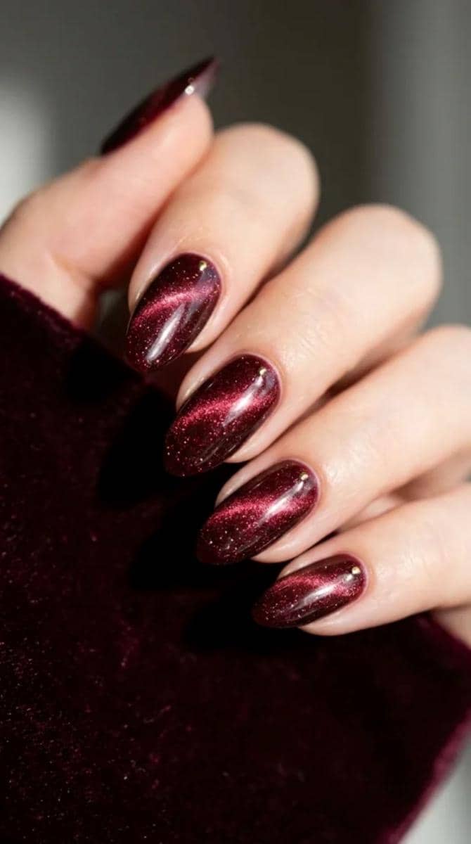 Inspirasi Nail Art Warna Cherry Red