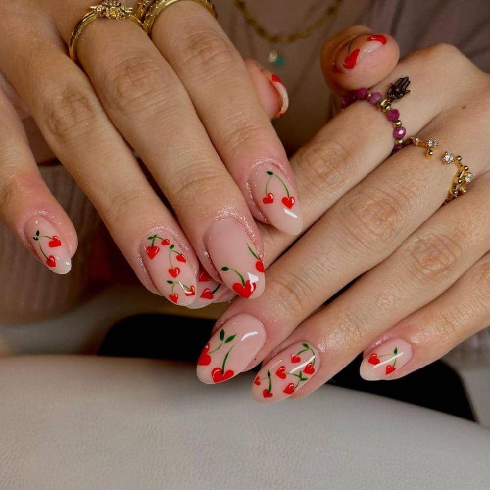 Inspirasi Nail Art Warna Cherry Red