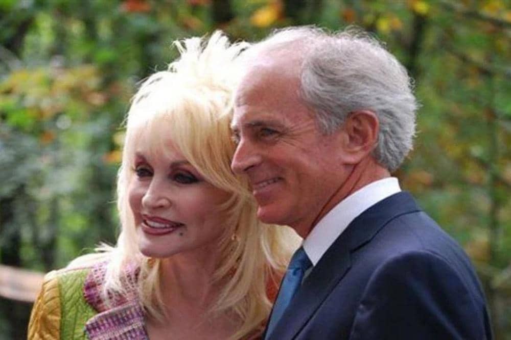 Kisah Cinta Dolly Parton dan Carl Dean