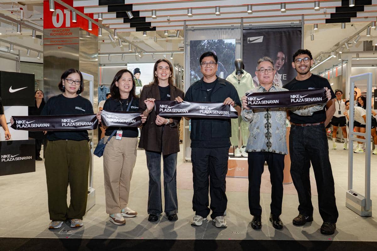 Nike Buka Store Baru di Plaza Senayan, Ada Nike By You x BTS!