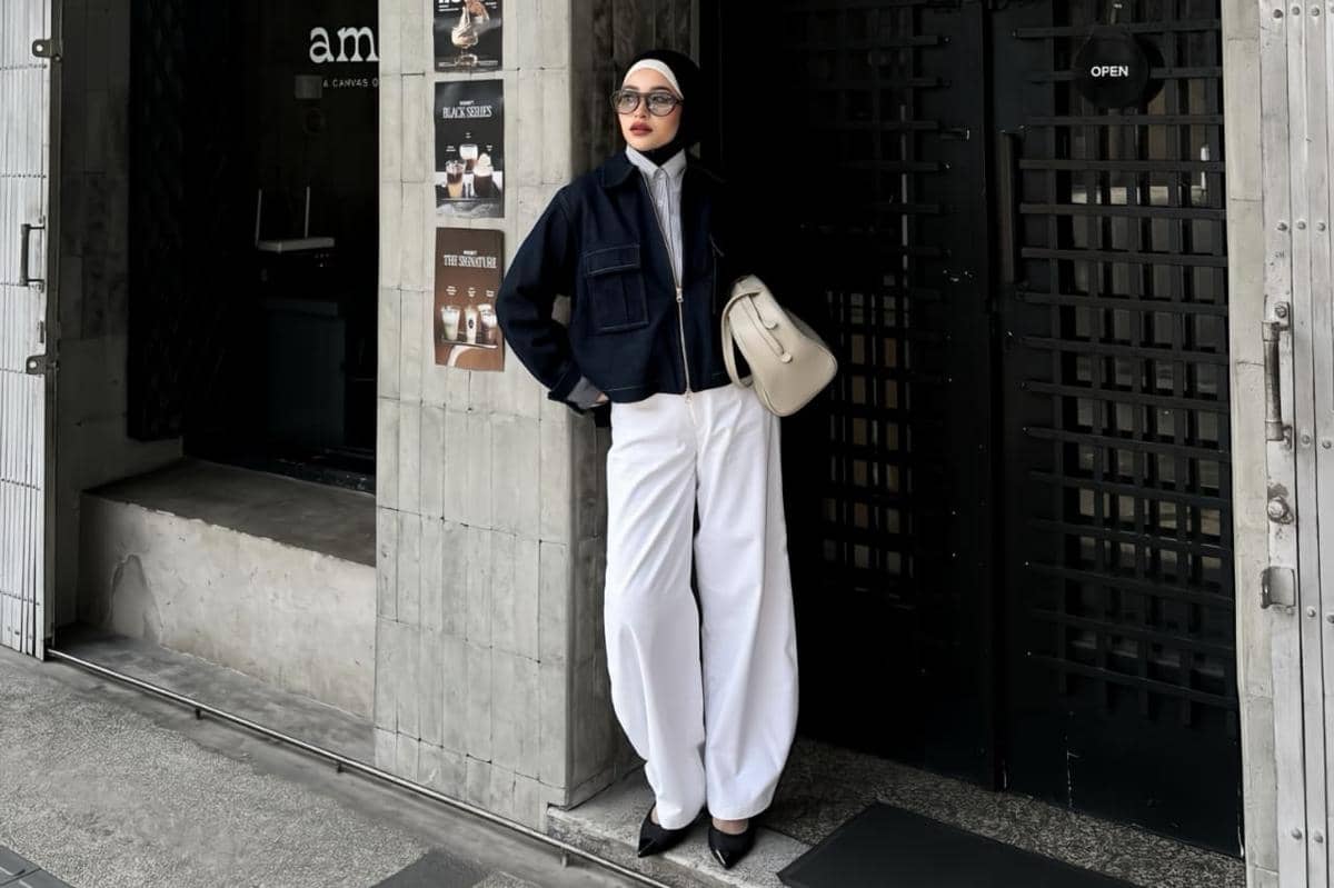 7 Ide OOTD Barrel Pants Wanita, Stylish dan Kekinian