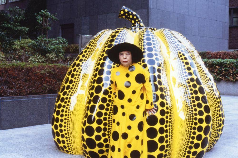 Seniman Yayoi Kusama Meninggal Dunia
