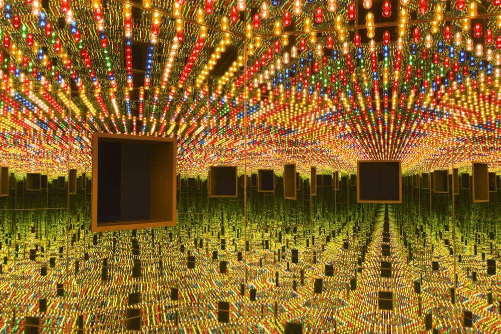 Infinite Mirror Rooms.jpg