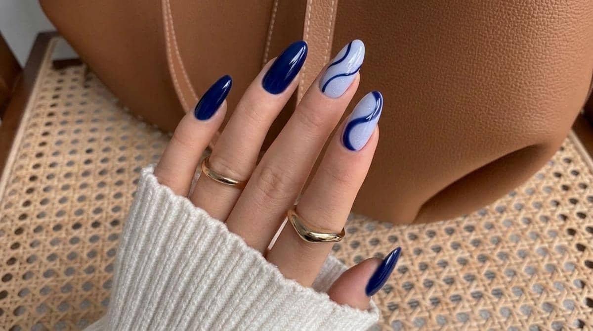 inspirasi nail art warna cobalt blue