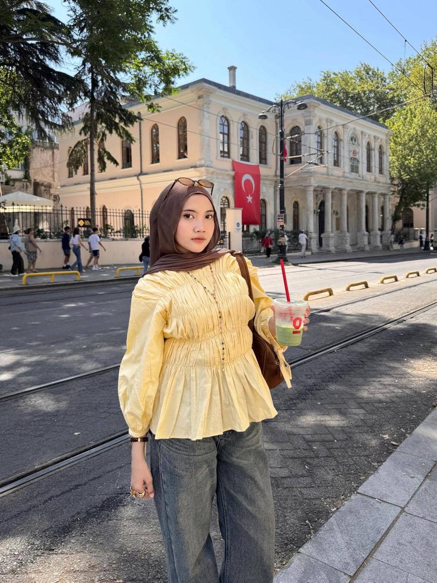 outfit konser anti gerah