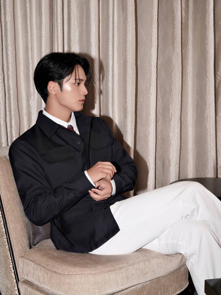 MINGYU GEETING READY - @min9yu_k (2).jpg