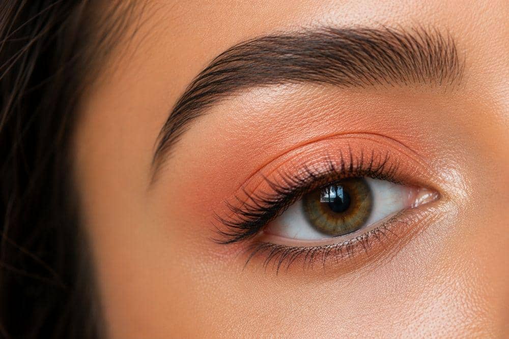 Warna eyeshadow yang cocok untuk kulit olive
