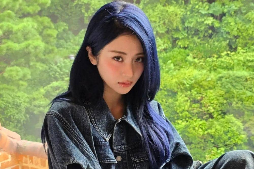 Huh Yunjin LE SSERAFIM