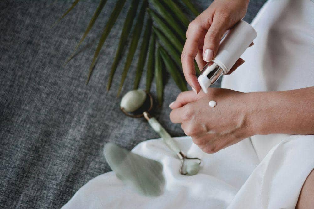 Skincare Untuk Makeup Tahan Lama di Cuaca Panas