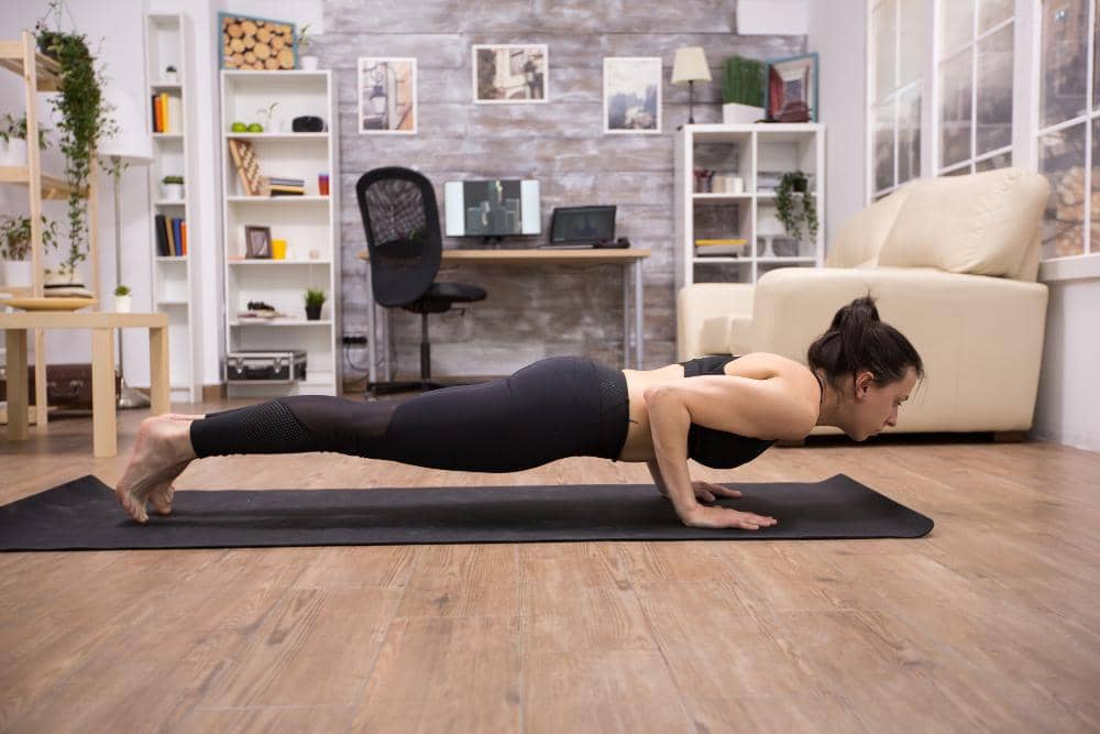 ilustrasi olahraga push-up