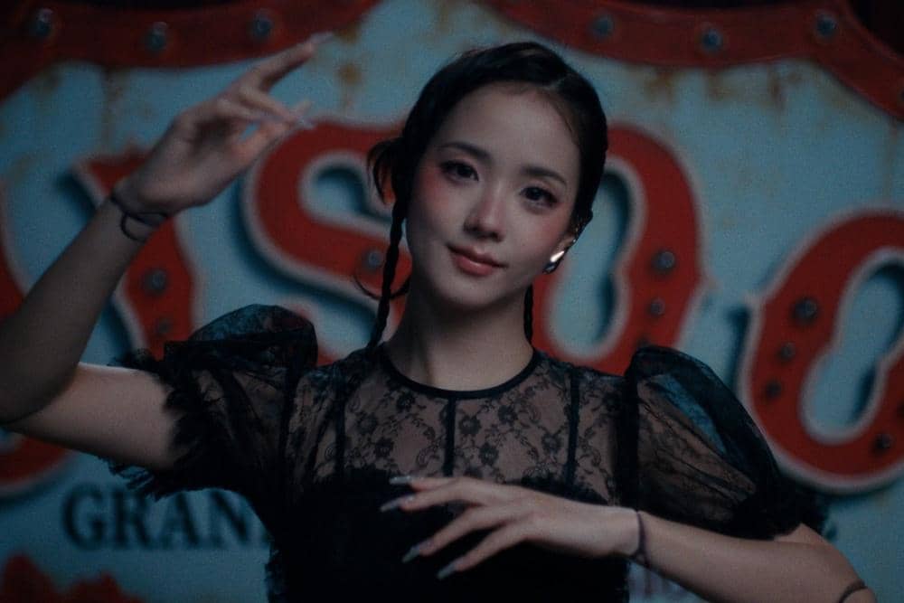 Lirik dan Makna Lagu “CLICK” Jisoo BLACKPINK