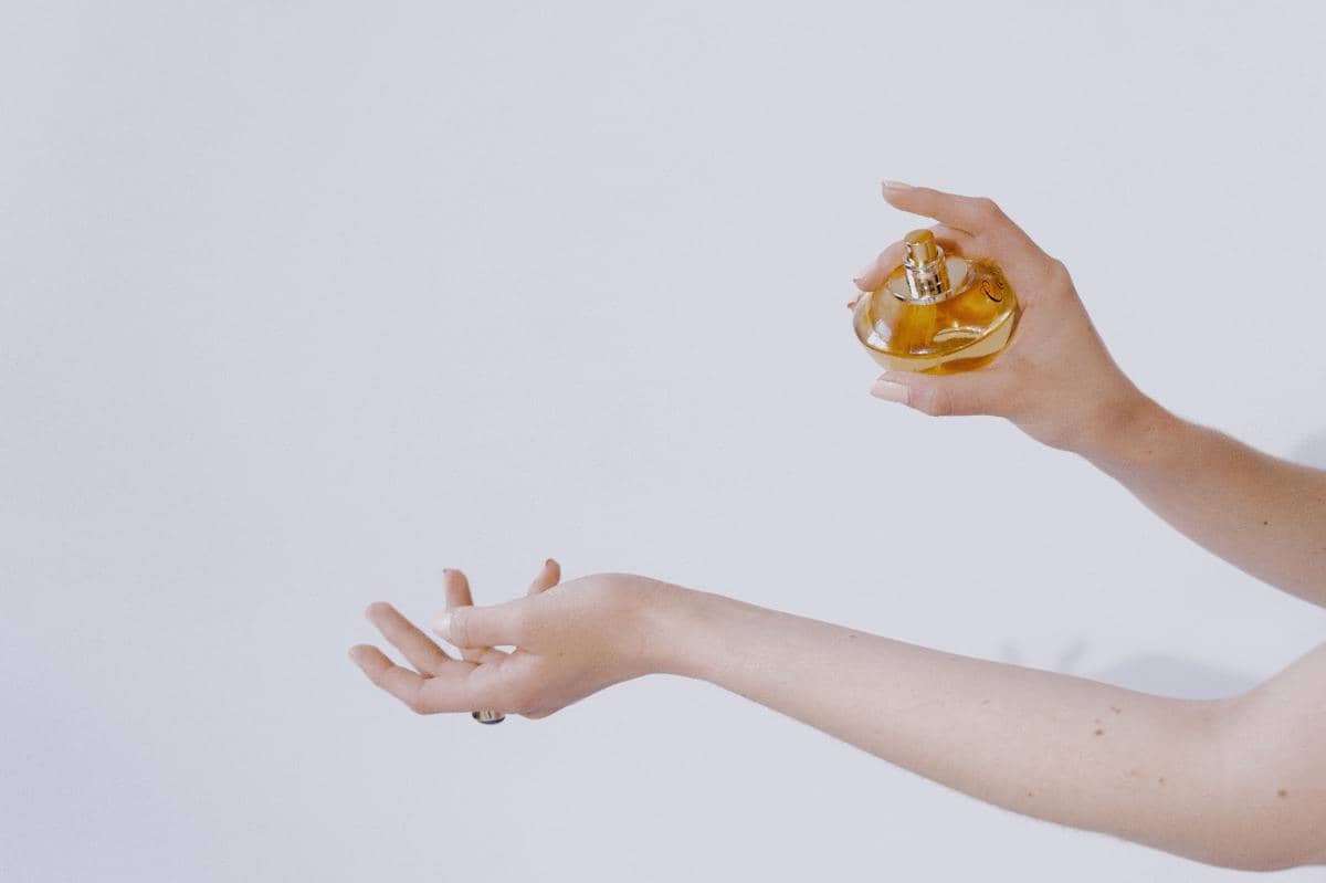 Perbedaan Eau de Parfum dan Eau de Luxe, Wajib Tahu!