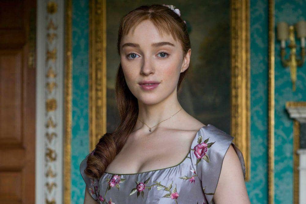 Profil Phoebe Dynevor