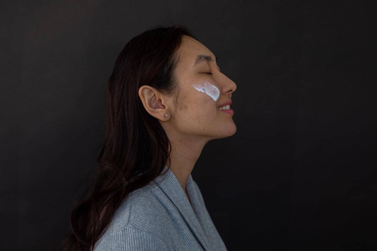 5 Sunscreen Tanpa Fragrance, Tak Perlu Khawatir Kulit Iritasi!