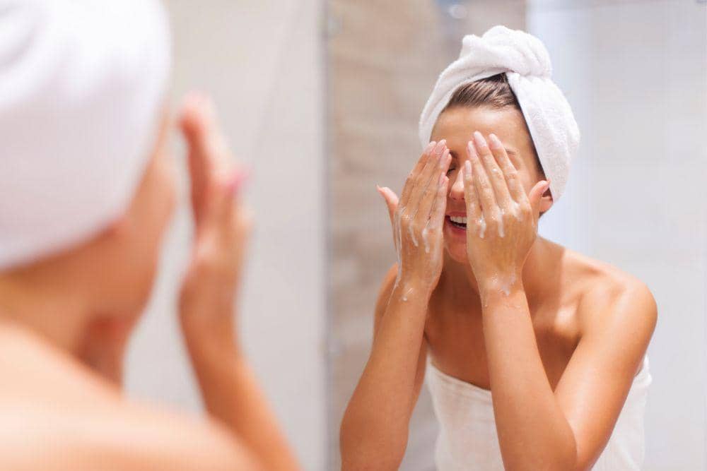 Skincare Saat Cuaca Panas Agar Makeup Tidak Luntur