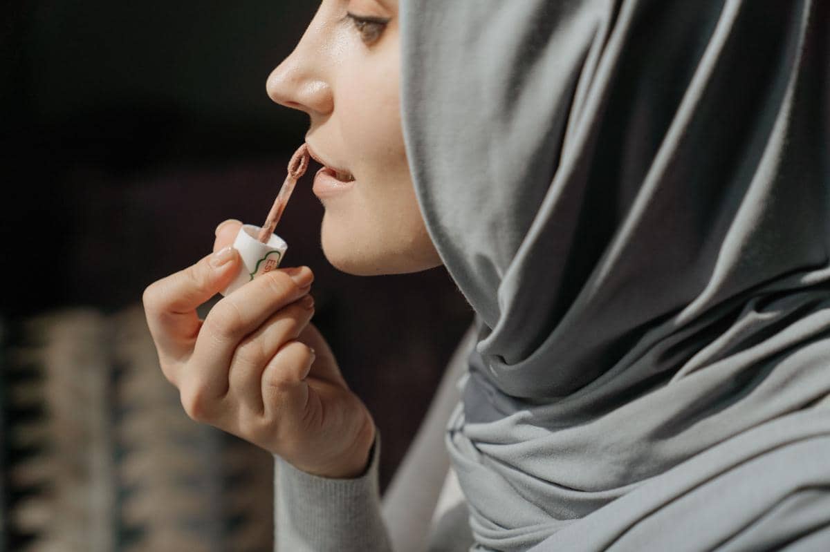5 Rekomendasi Lip Velvet untuk Tampilan Bibir Lebih Berwarna