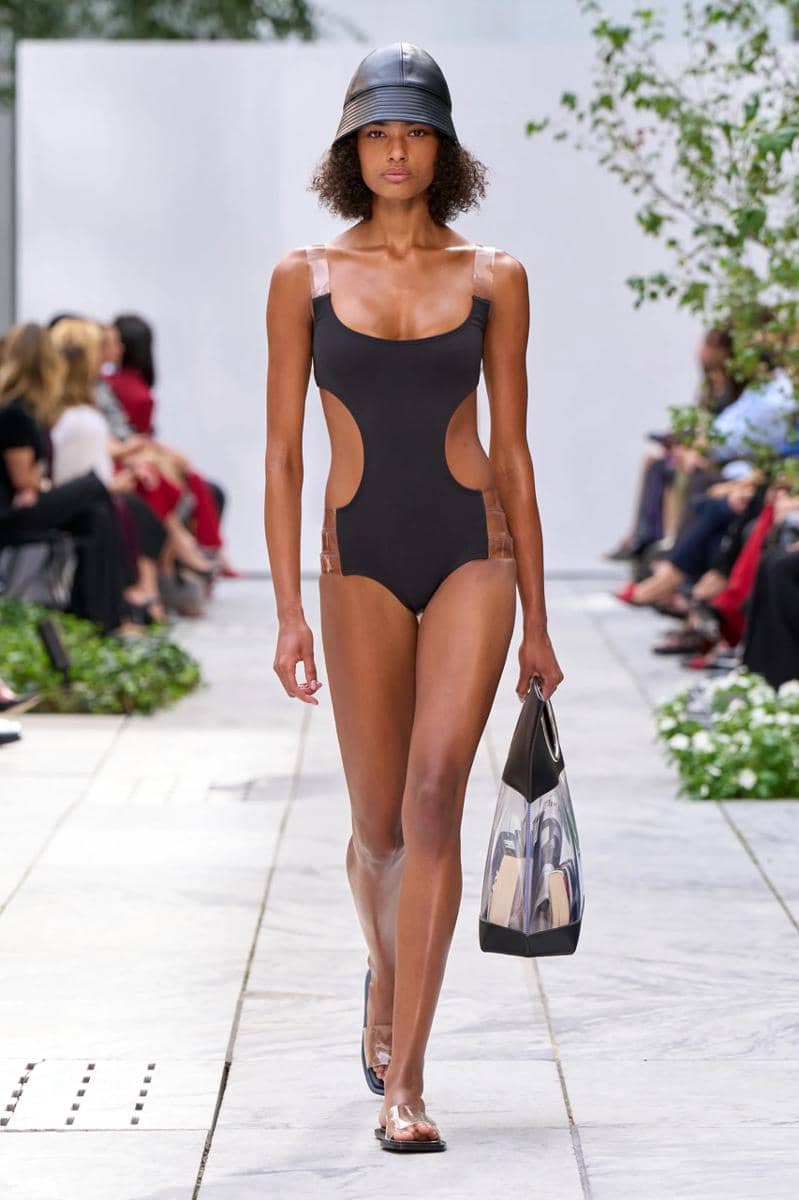 00044-michael-kors-collection-spring-2027-ready-to-wear-credit-gorunway-Large.jpeg