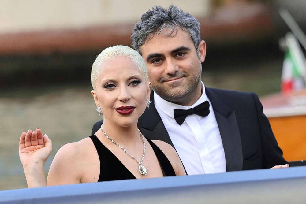 Kaget! Lady Gaga Diam-Diam Punya Anak dengan Michael Polansky