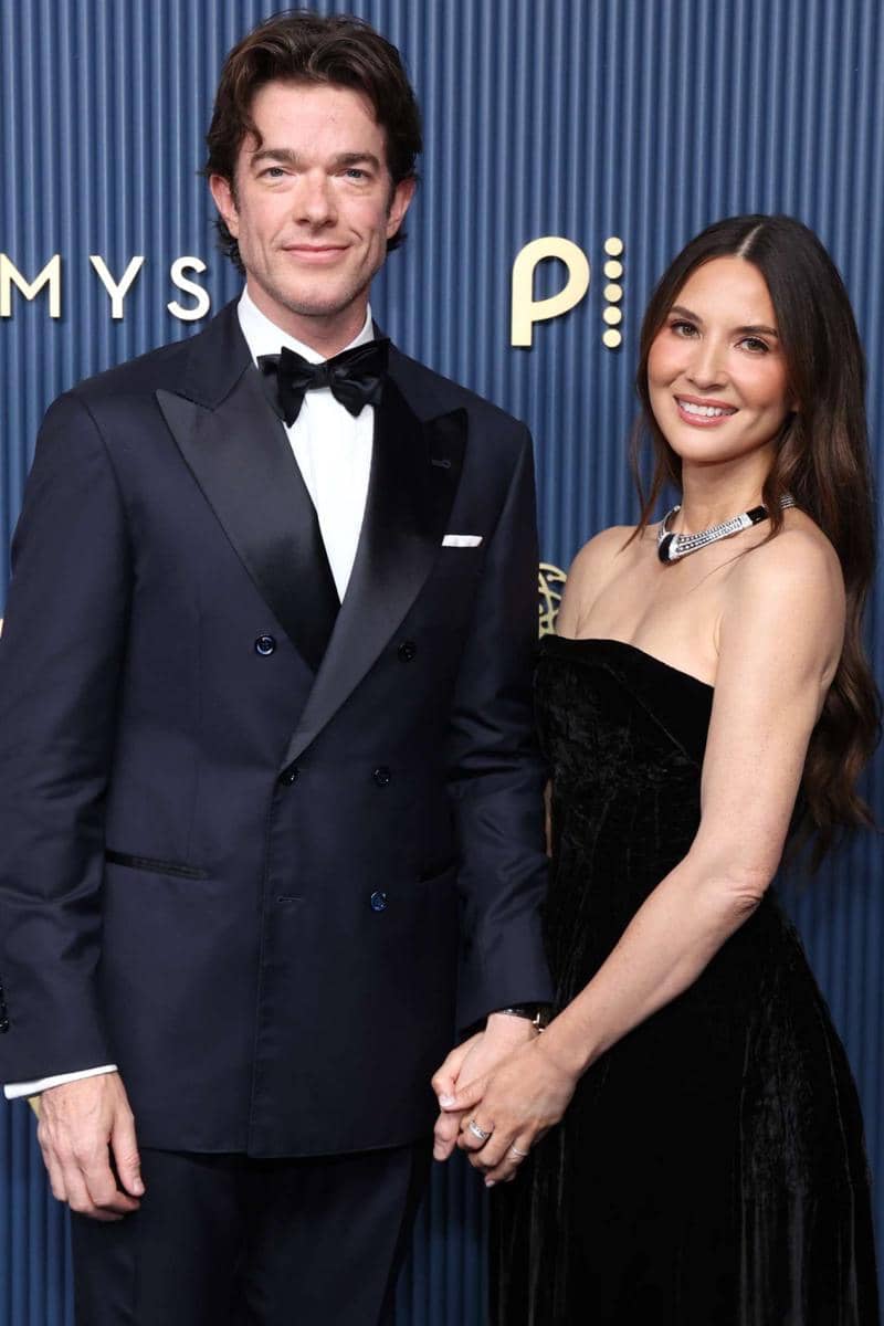 John Mulaney dan Olivia Munn