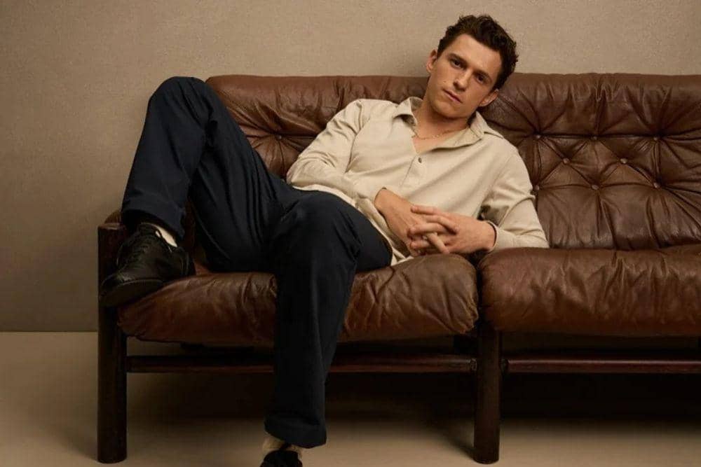 Sumber kekayaan Tom Holland