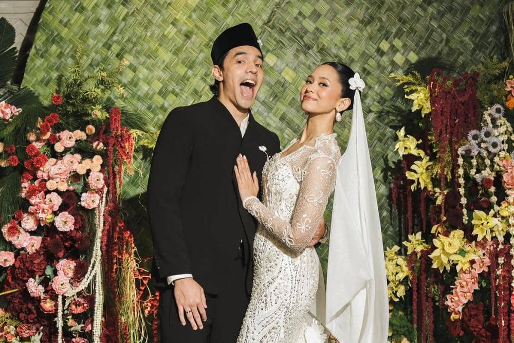 Mario Caesar dan Givina Lukita Resmi Menikah