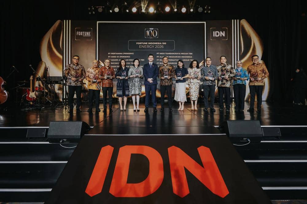 Penerima Penghargaan Fortune Indonesia 100 di bidang Energy.jpg