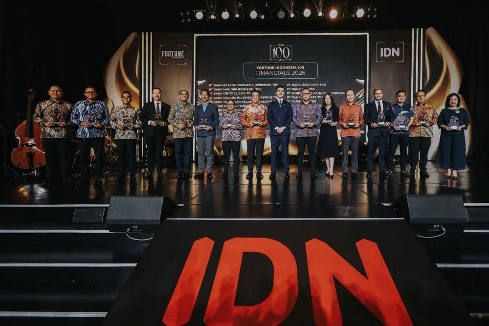 Penerima Penghargaan Fortune Indonesia 100 di bidang Financials.jpg