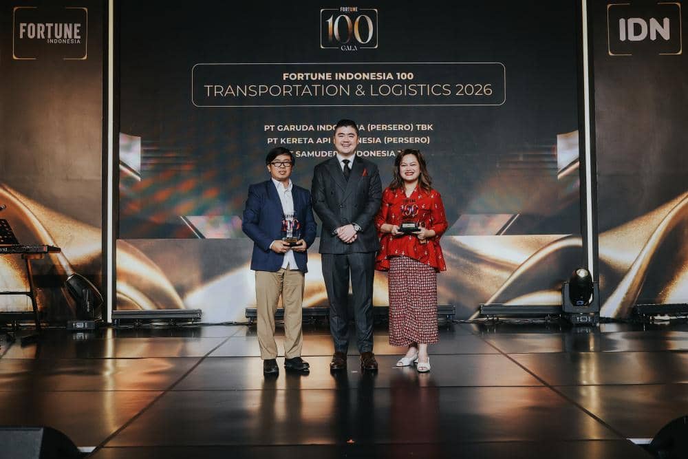 Penerima Penghargaan Fortune Indonesia 100 di bidang Transportation & Logistics.jpg