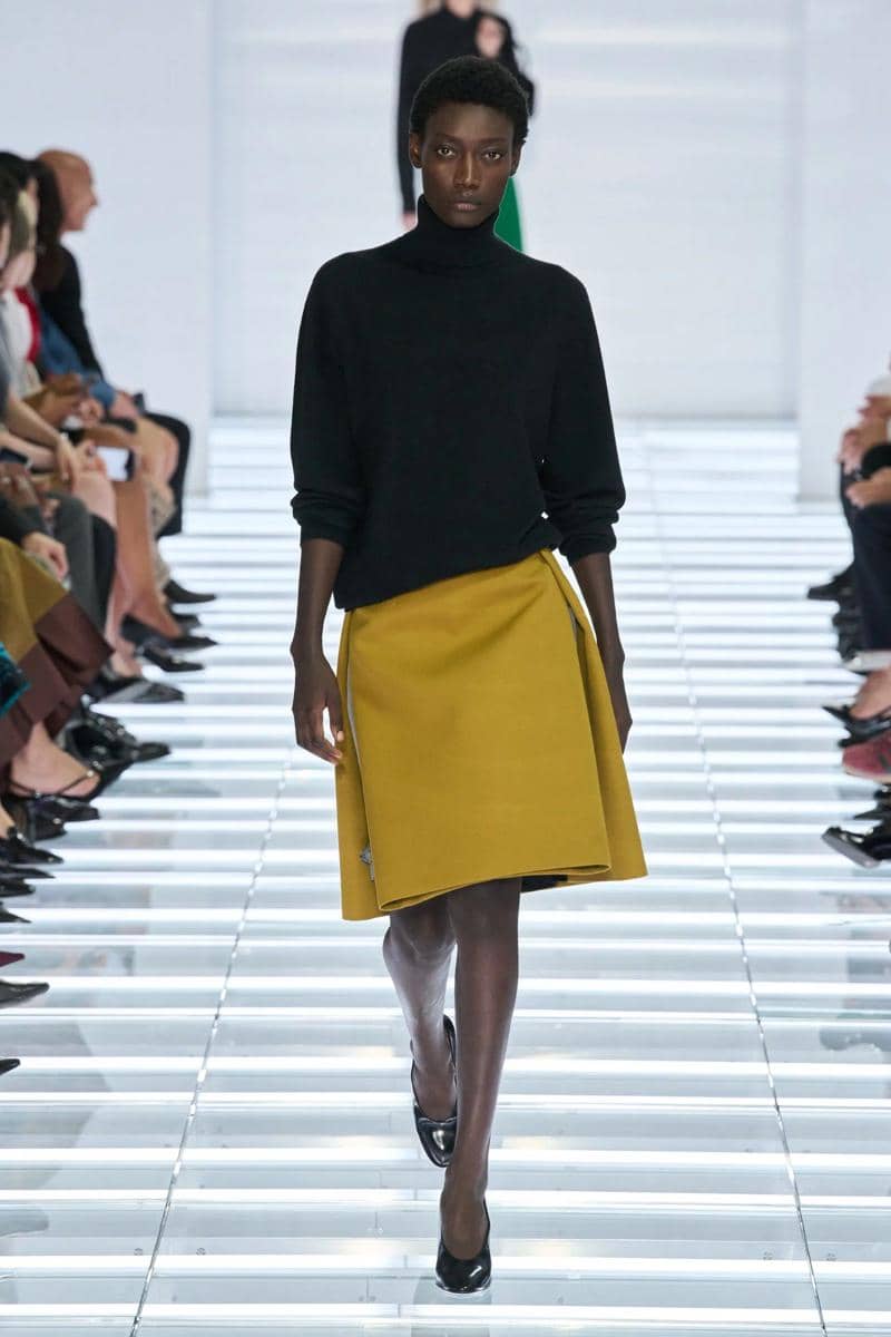 00002-prada-spring-2027-ready-to-wear-credit-gorunway.jpeg