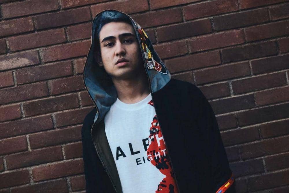 Profil Axel Matthew Thomas