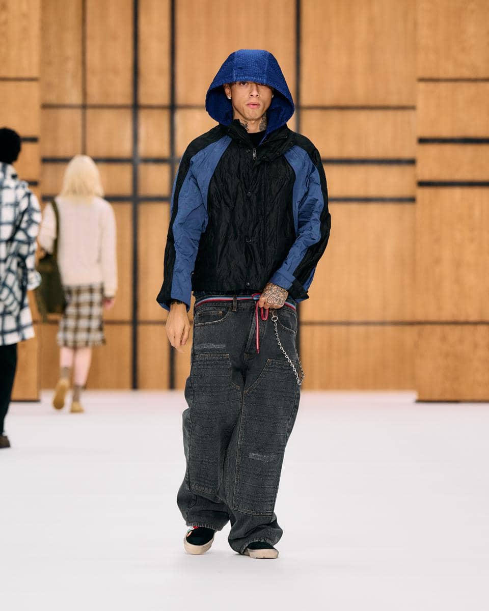 Burberry Summer 2027 Show Runway Fronts - Look 26.jpg