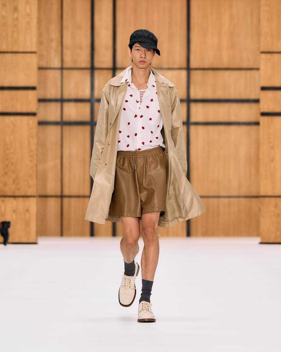 Burberry Summer 2027 Show Runway Fronts - Look 5.jpg