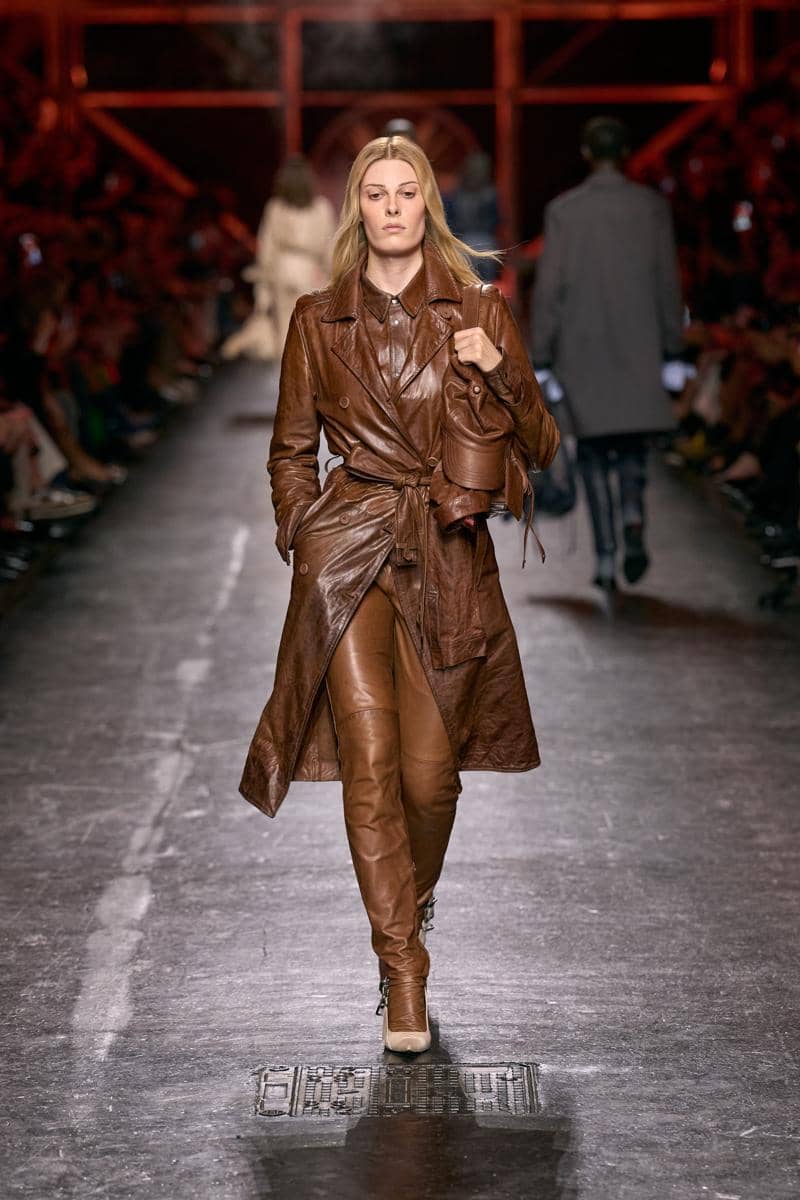 Look 05.jpg