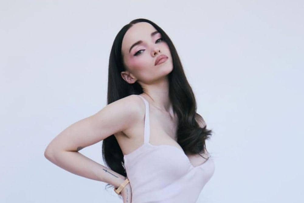 Profil Dove Cameron